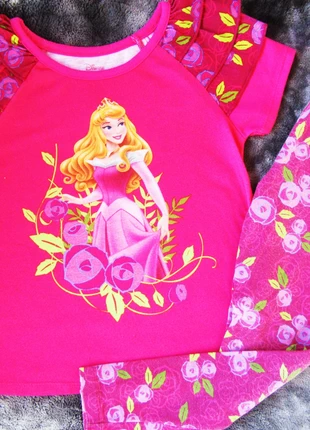 Disney Store Pyjama Huispak Doornroosje Prinses Aurora AOP Maat 110, marca: Disney, estado: Muy bueno, tamaño: 5 años / 110 cm, 7,50 €, 8,58 € Protección al comprador incluida