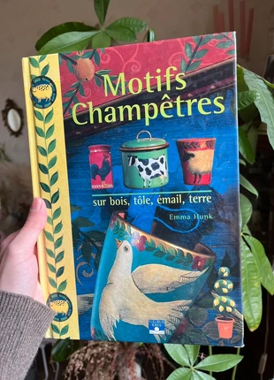 Livre motifs champêtres, zustand: Sehr gut, 12,00 €, 13,30 € beinhaltet Vinted-Käuferschutz Pro