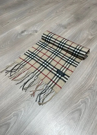 Écharpe Vintage à Carreaux Burberry of London, 100% Laine d'Agneau, Made in England, marke: Burberry, zustand: Sehr gut, 36,90 €, 39,45 € beinhaltet Vinted-Käuferschutz Pro