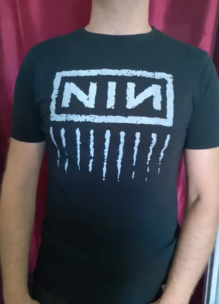 T-shirt Nine Inch Nails M, zustand: Neu, größe: M, 16,00 €, 17,50 € inklusive Vinted-Käuferschutz