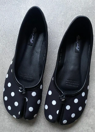 Ballerines tabi à pois taille 39, marca: Tabi, estado: Novo sem etiquetas, tamanho: 39, €50.00, €53.20 inclui Proteção do Comprador