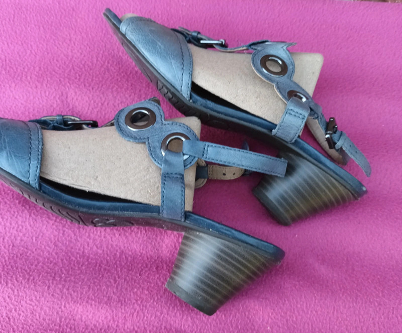 Sandalen *Jana *Gr.40(7) 1x getragen   Beschreibung beachten 2