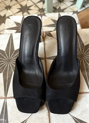 Chaussure mule à talon noir, marque: JustFab, état: Très bon état, taille: 39, 8,00 €, 9,10 € Protection acheteurs incluse