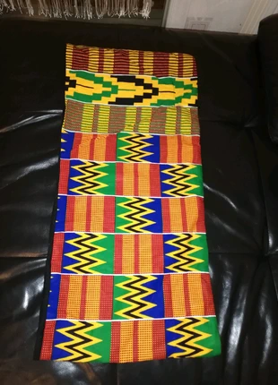 Tour de cou en wax, staat: Nieuw zonder prijskaartje, maat: Universele maat, € 10,00, € 11,20 inclusief Kopersbescherming