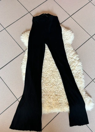 Pantalon patte d’éléphant, marque: FB Sister, état: Très bon état, taille: XXS / 32 / 4, 6,00 €, 7,00 € Protection acheteurs incluse