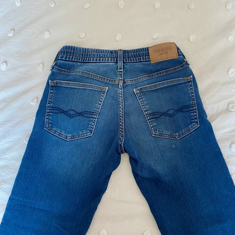 Premium denim levi jeans 4