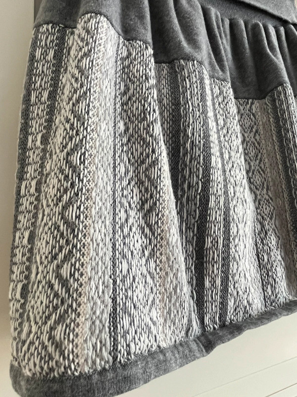 Mossimo knit skirt XL 2