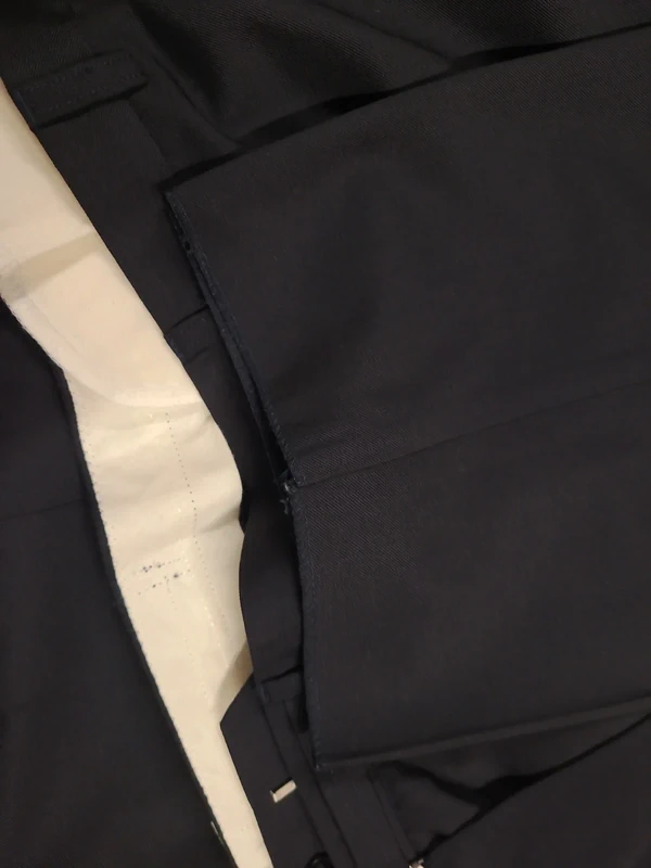 Lot de 2 pantalons taille 72 - photo numéro 3