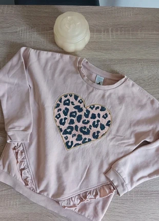 Pull rose clair et léopard 8 ans, état: Bon état, taille: 8 ans / 128 cm, 2,00 €, 2,80 € Protection acheteurs incluse