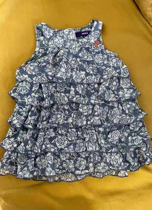 Robe à volants , marke: Mexx, zustand: Sehr gut, größe: 6-9 Monate / 68, 3,00 €, 3,85 € inklusive Vinted-Käuferschutz