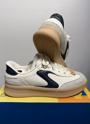 Basket Skechers bleu marine et blanche slip ins -38-confort Max, marca: Skechers, estado: Nuevo con etiquetas, tamaño: 38, 55,00 €, 58,45 € Protección al comprador incluida