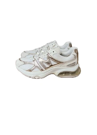 Sneakers Y2K Michael Kors 37, marke: Michael Kors, zustand: Neu, größe: 37, 130,00 €, 137,20 € inklusive Vinted-Käuferschutz