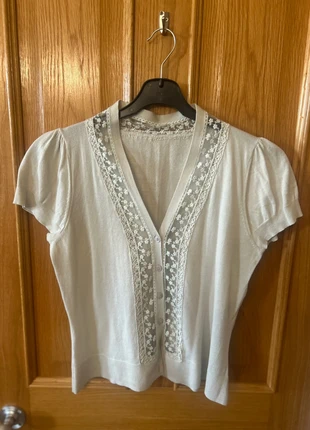 Pale green cardigan, brand: Sample, condition: Very good, size: M / UK 12-14, £5.00, £5.95 includes Buyer Protection