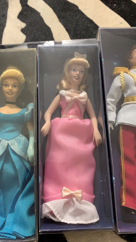Barbie Cendrillon - poupee
