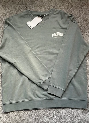 C&A Fortune Graphic Sweatshirt XL | Green Crewneck | Brand New With Tags, brand: C&A, condizioni: Nuovo con cartellino, taglia: XL, €11.99, €13.29 include la Protezione acquisti