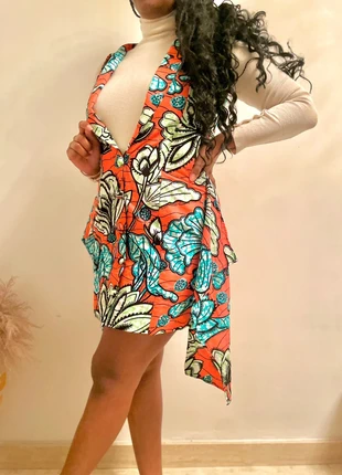 Robe sans manches en Wax, merk: Wax, staat: Nieuw zonder prijskaartje, maat: M / 38 / 10, € 25,99, € 27,99 inclusief Kopersbescherming