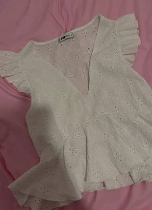 crop top, brand: New Yorker, condizioni: Ottime, taglia: M / IT 42 / EU 38, €7.00, €8.05 include la Protezione acquisti