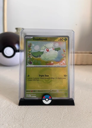 Doudouvet Pokeball 007/131 - Évolutions Prismatiques FR, marque: Pokémon, état: Neuf sans étiquette, 1,50 €, 2,28 € Protection acheteurs incluse