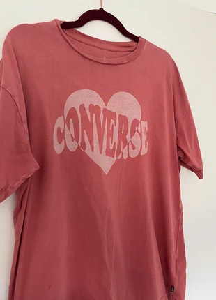 T-shirt oversize , marque: Converse, état: Bon état, taille: S / 36 / 8, 10,00 €, 11,20 € Protection acheteurs incluse