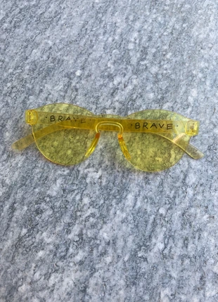 Occhiali Carl brave, marca: Brave, estado: Bom, €5.00, €5.95 inclui Proteção do Comprador