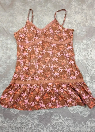 🌸 Débardeur fleuri à volants et dentelle - Taille 40 - Bon état, marque: Inconnu, état: Bon état, taille: L / 40 / 12, 1,00 €, 1,75 € Protection acheteurs incluse