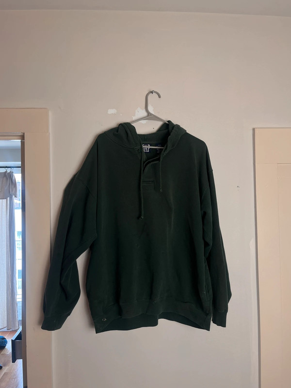 Green Vintage Gap Hoodie 1