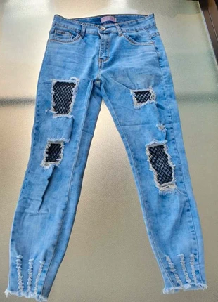 Jeans « troué » T40, brand: Fashion Denim, condition: Very good, size: L / 40 / 12, €1.60, €2.38 includes Buyer Protection