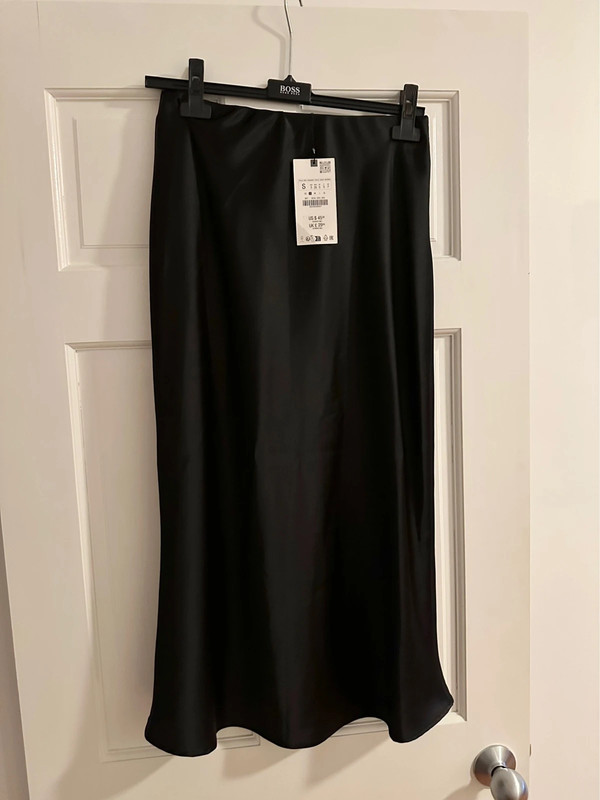 Zara Midi Skirt 1