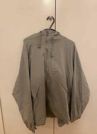 casaco cinzento, marca: Pull & Bear, estado: Novo sem etiquetas, tamanho: M / 38 / 10, €13.00, €14.35 inclui Proteção do Comprador