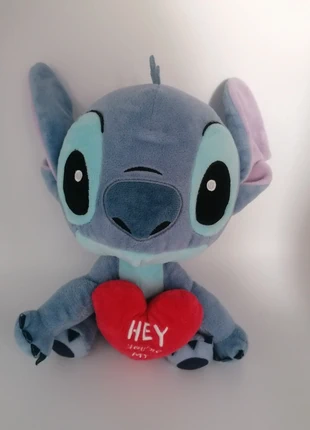 Peluche Stitch neuve hauteur 30cm, marca: wl international, estado: Novo sem etiquetas, tamanho: Tamanho único, €12.00, €13.30 inclui Proteção do Comprador