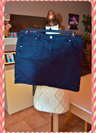 mini-jupe Gémo noir taille 42, marque: Gémo, état: Très bon état, taille: XL / 42 / 14, 6,00 €, 7,00 € Protection acheteurs (Pro) incluse