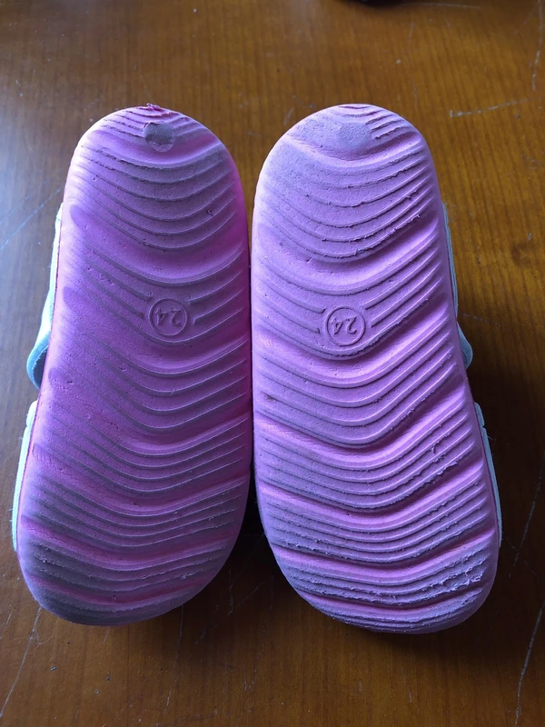 Chaussure - photo numéro 2