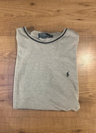 T-shirt Épais Manches Longues Ralph Lauren Gris – Taille XL – Très Bon État, marke: Ralph Lauren, zustand: Sehr gut, größe: XL, 19,00 €, 20,65 € inklusive Vinted-Käuferschutz