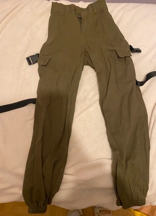 Cargo kaki, brand: Inconnu, condizioni: Ottime, taglia: S / IT 40 / EU 36, €4.00, €4.90 include la Protezione acquisti