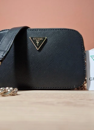 Sac à bandoulière Eco Brenton Bucket – Noir, merk: GUESS, staat: Nieuw met prijskaartje, € 50,00, € 53,20 inclusief Kopersbescherming