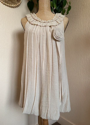 Robe bohème blanche , staat: Heel goed, maat: S / 36 / 8, € 3,00, € 3,85 inclusief Kopersbescherming