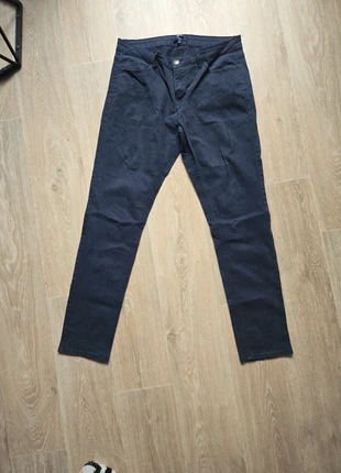 Pantalon 👖, marke: Kiabi, zustand: Sehr gut, größe: L / 40 / 12, 2,00 €, 2,80 € inklusive Vinted-Käuferschutz