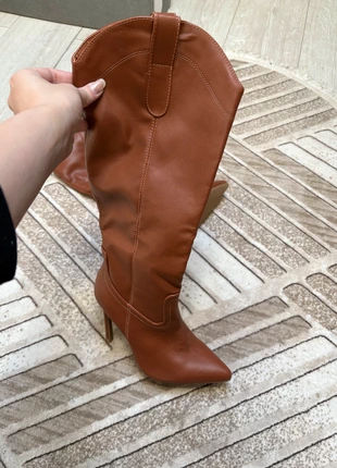 Sublime bottes camel, marque: Camel, état: Neuf sans étiquette, taille: 37, 18,00 €, 19,60 € Protection acheteurs incluse