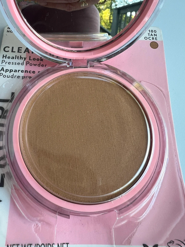 Covergirl 180 Tan 2