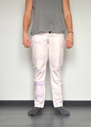 Pantalon blanc à motif nuage violet claire, condition: Very good, size: W32, €3.00, €3.85 includes Buyer Protection