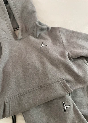 Conjunto Nike Jordan, marque: Jordan, état: Neuf sans étiquette, taille: S / 36 / 8, 65,00 €, 68,95 € Protection acheteurs incluse