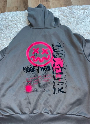 Grey Graphic Hoodie, brand: Fashion, condition: New without tags, size: M / 38 / 10, €5.00, €5.95 includes Buyer Protection