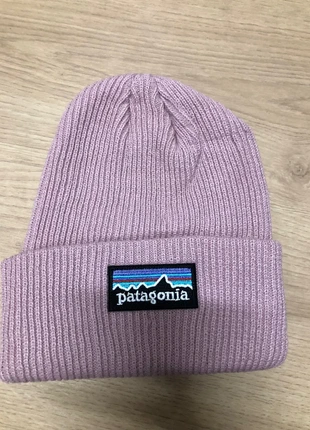 Bonnet patagonia rose jamais porté taille unique, marque: Patagonia, état: Très bon état, taille: Taille unique, 10,00 €, 11,20 € Protection acheteurs incluse