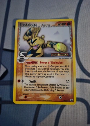 Electabuzz δ Delta Species (DF 29), brand: Pokémon, condizioni: Buone, €7.00, €8.05 include la Protezione acquisti
