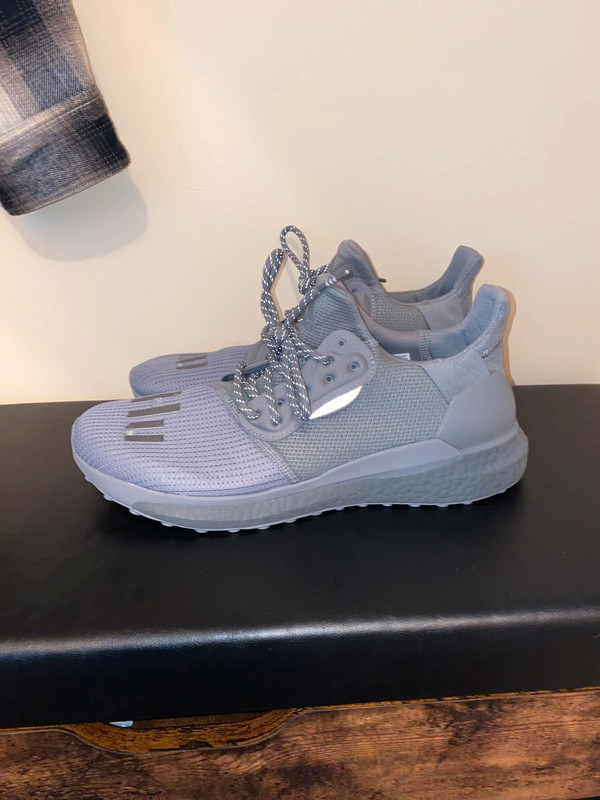 Pharrell solar hu sales grey