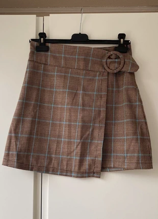 Korte rok, estado: Muito bom, tamanho: M / 38 / 10, €6.00, €7.00 inclui Proteção do Comprador