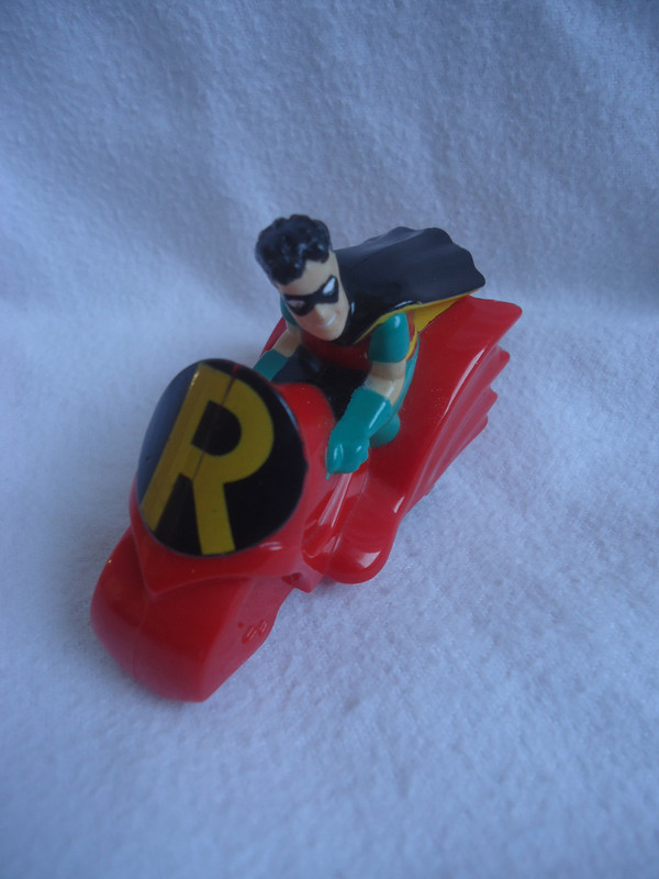 Figurine Robin avec ça moto petit vintage dans Batman 7 cm DC Comics 1993 -  Vinted