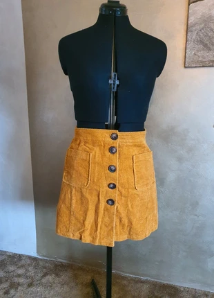 Jupe courte velours, brand: Shein, condizioni: Nuovo con cartellino, taglia: L / IT 44 / EU 40, €5.00, €5.95 include la Protezione acquisti