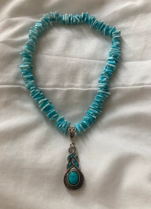 Pearl shells necklace with crystals, marque: Vintage Dressing, état: Très bon état, 8,00 €, 9,10 € Protection acheteurs incluse