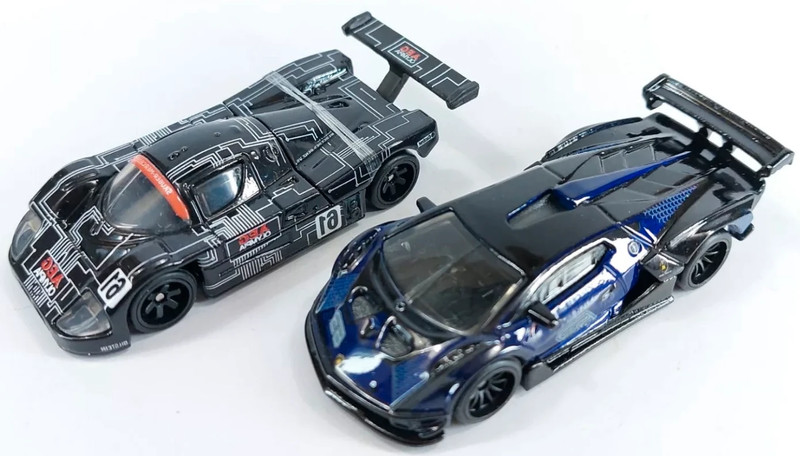 Hot Wheels Premium Collector’s Set - Track Day 2023 - Sauber Mercedes C9 LM | Vinted